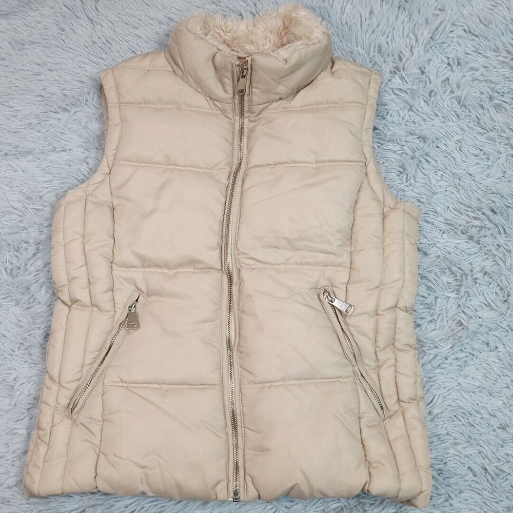 Cecico Vest Womens L Biege Puffer Zip Up‎ Pockets Warm Cozy Sherpa Collar